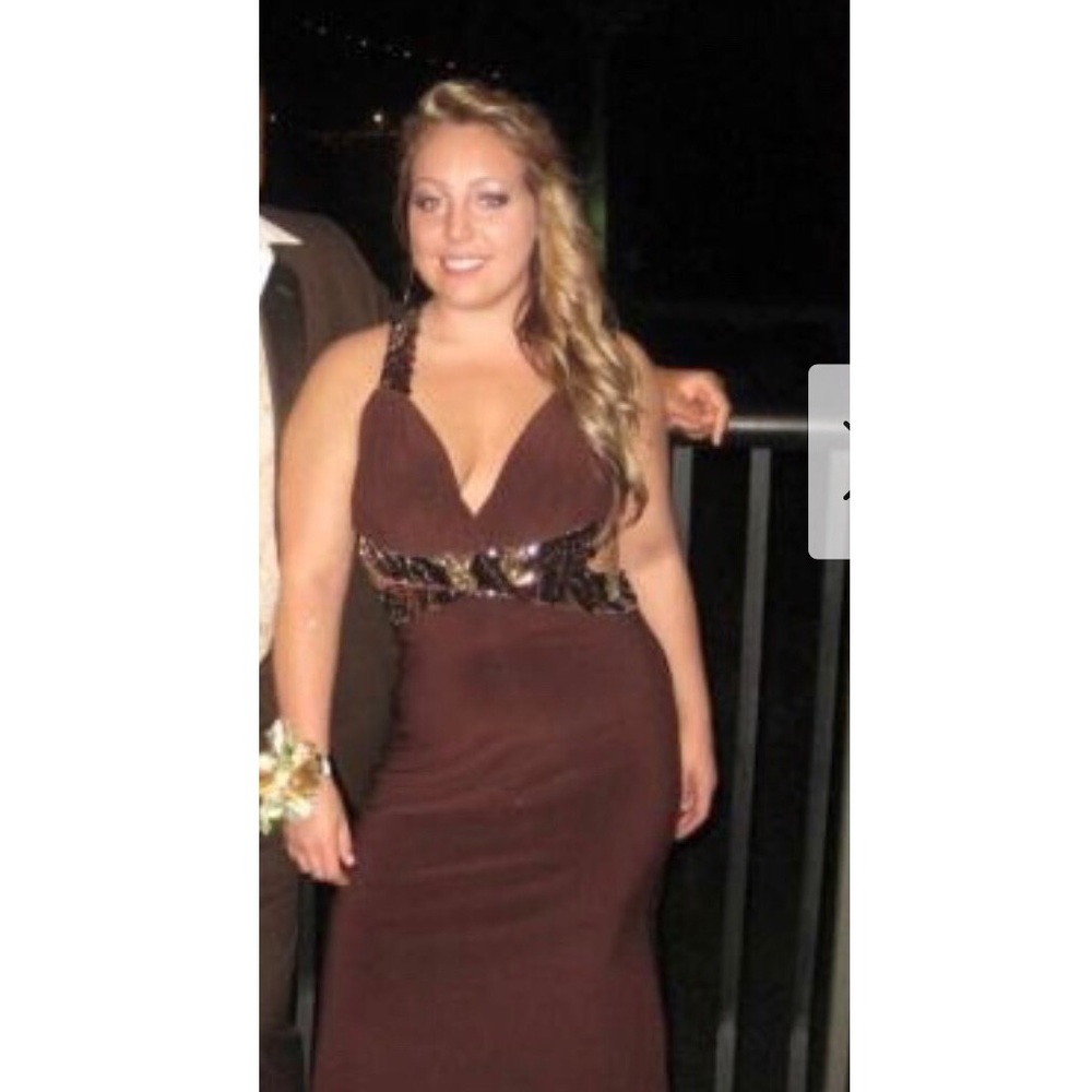 Size 8 Prom/Bridal Dress *only worn once* - Picture 2 of 5